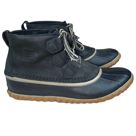 Sorel Out N About Women's Black Leather Duck Boots Size US 7 - Picture 1 of 10